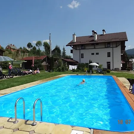 Отель альпийский двор 3*