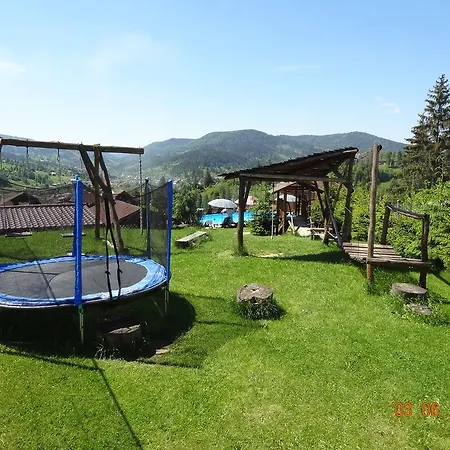 Alpenhof Pansion Hotell Slavske