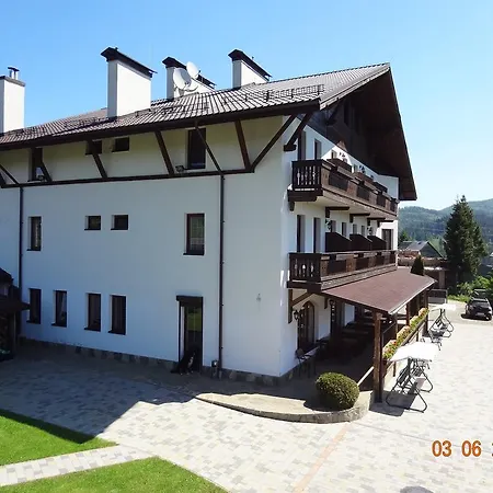 Hotell Alpenhof Pansion Slavske