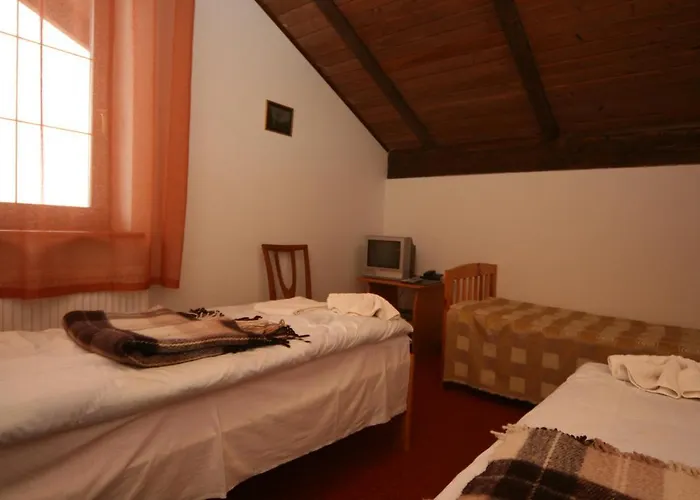 Alpenhof Pansion Szálloda 3*