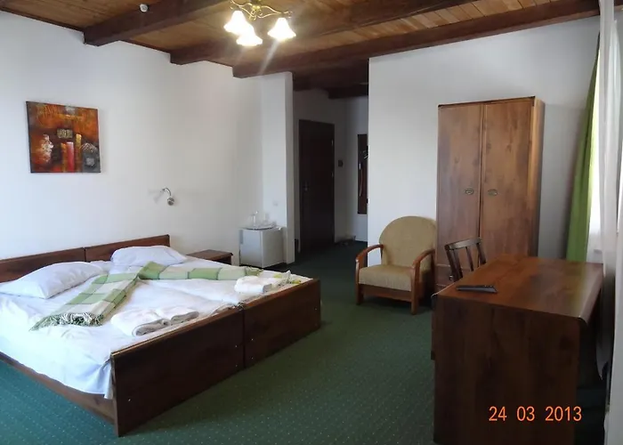 Alpenhof Pansion 3* Szlavszke