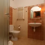 альпийский двор 3*