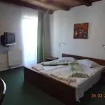 Отель альпийский двор 3*