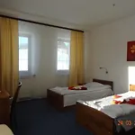 альпийский двор 3*