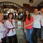 альпийский двор Отель 3*