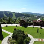 альпийский двор