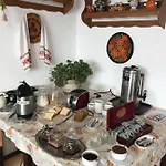 Отель альпийский двор 3*